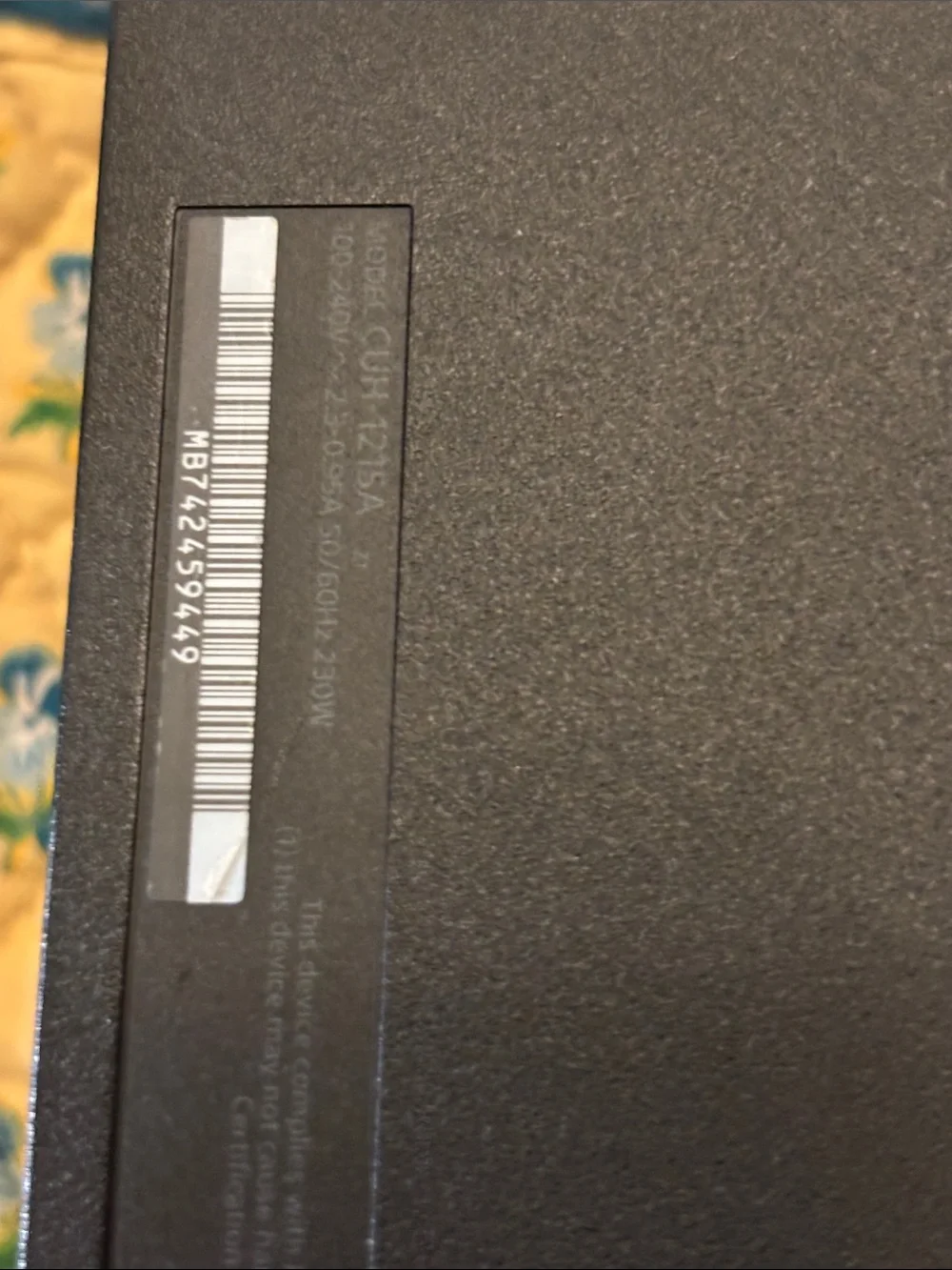 PlayStation 4 - Black 500GB Great Condition and ready to play.